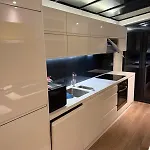 2Br,2Br Flat In Earls Court, Kensington