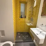 2Br,2Br Flat In Earls Court, Kensington